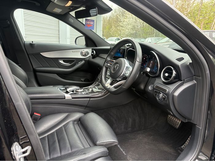 Mercedes-Benz C-Class 2019