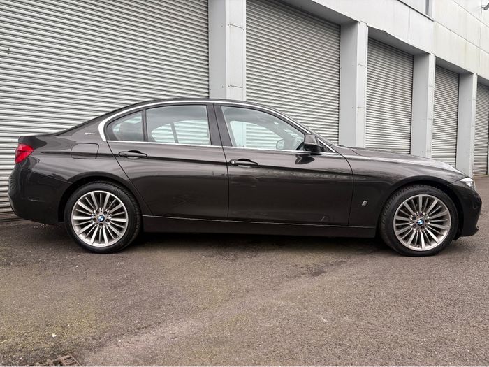 BMW 3 Series 2017
