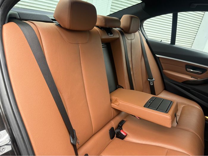 BMW 3 Series 2017