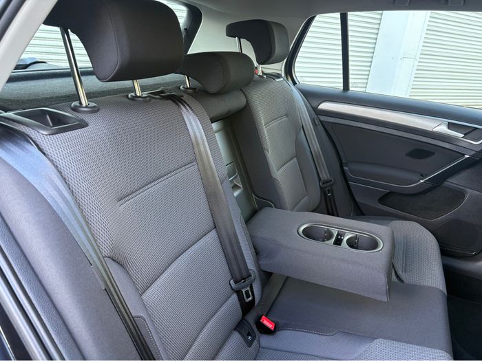 Volkswagen Golf 2016