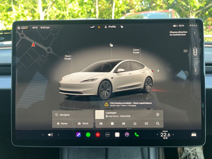 Tesla Model 3 2024