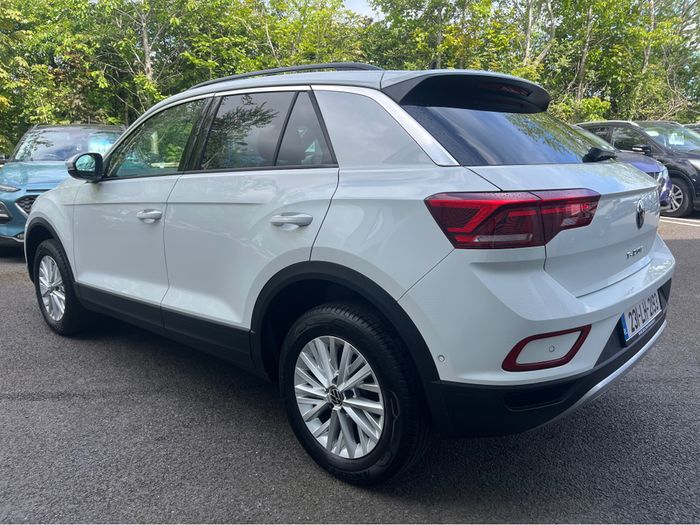 Volkswagen T-Roc 2023