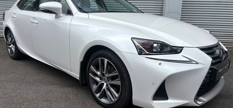 Lexus IS 2018