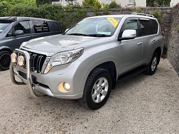 Toyota Landcruiser 2014
