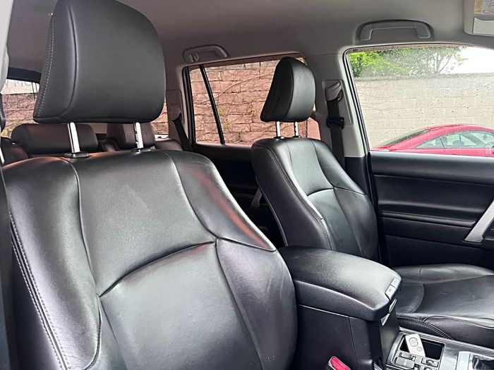 Toyota Landcruiser 2014