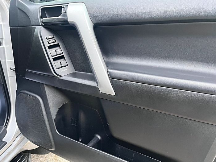 Toyota Landcruiser 2014