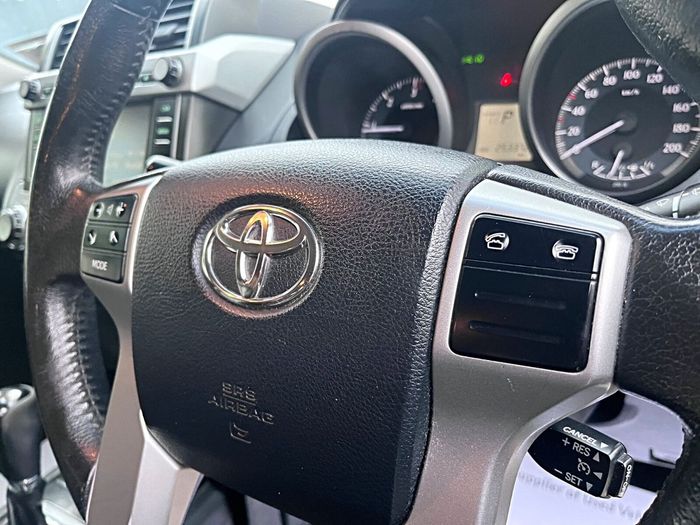 Toyota Landcruiser 2014