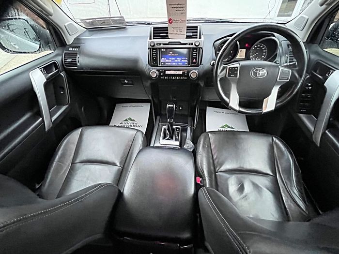 Toyota Landcruiser 2014