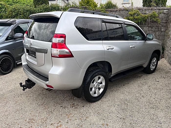 Toyota Landcruiser 2014