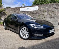 Tesla Model S 2019