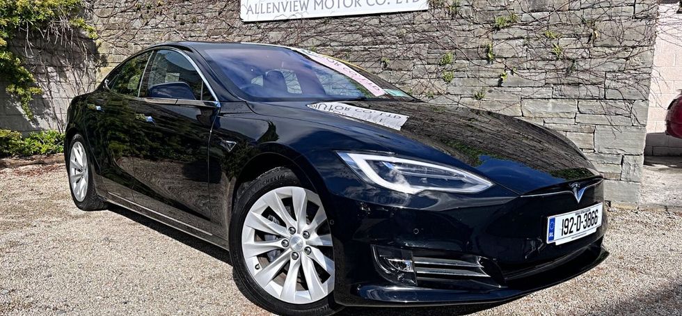 Tesla Model S 2019