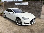 Tesla Model S 2015