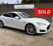 Tesla Model S 2015