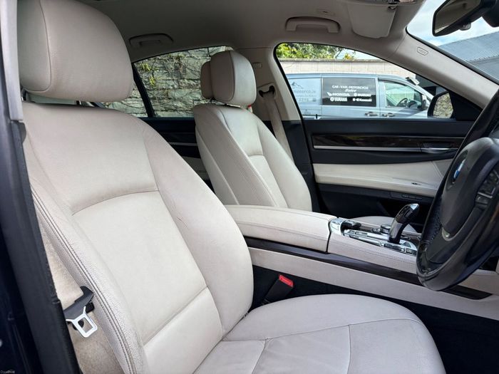 BMW 7 Series 2013
