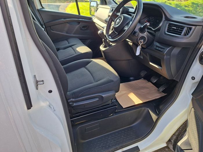 Nissan Primastar 2022