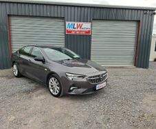 Opel Insignia 2022
