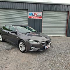 Opel Insignia 2022