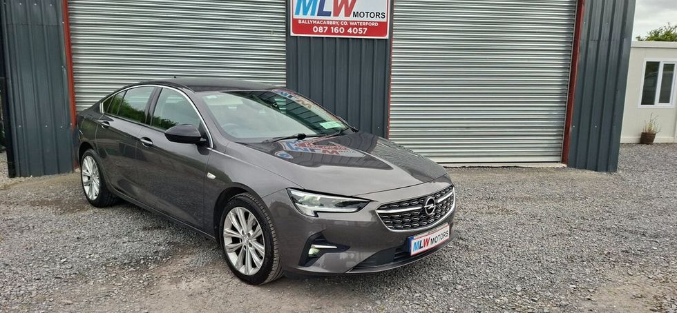 Opel Insignia 2022
