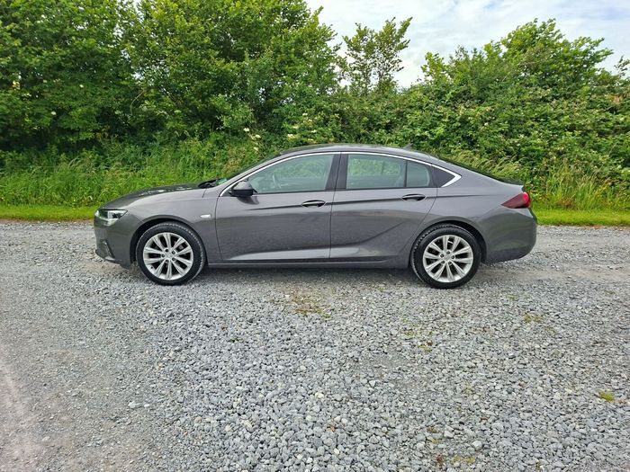 Opel Insignia 2022