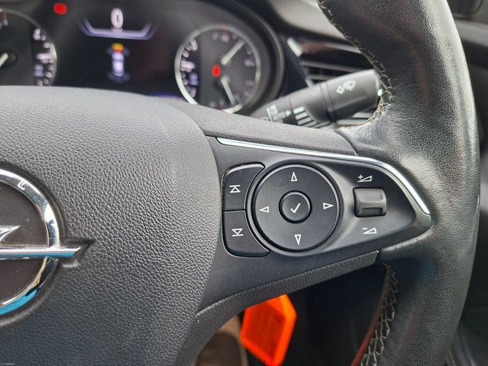 Opel Insignia 2022