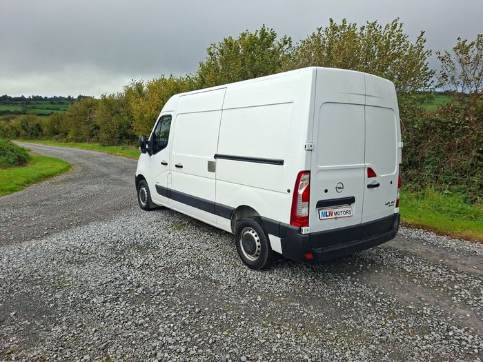 Opel Movano 2021
