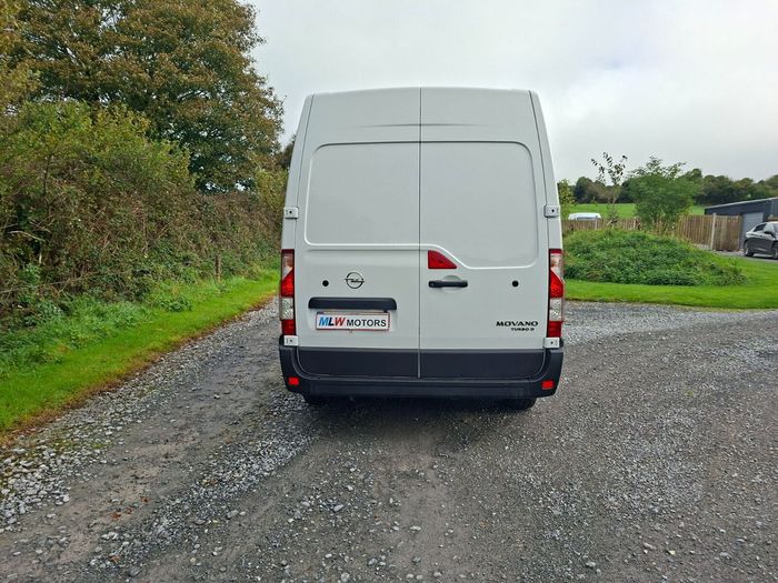 Opel Movano 2021