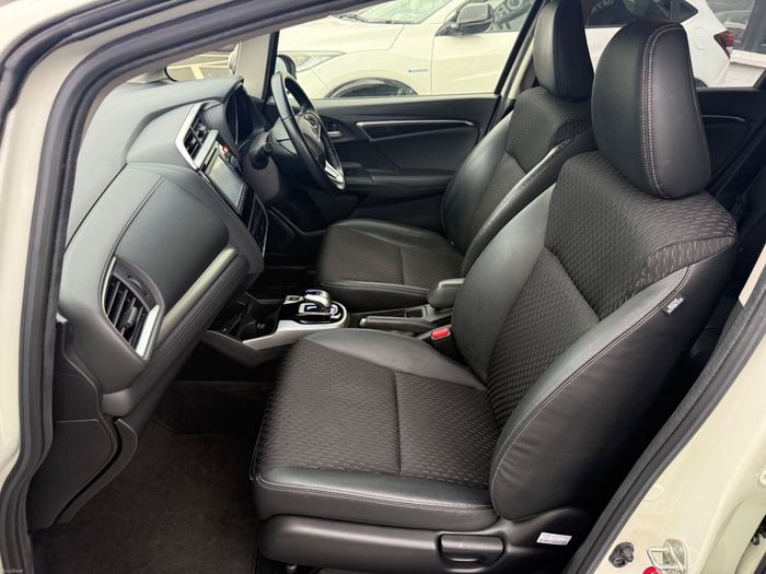 Honda Fit 2016