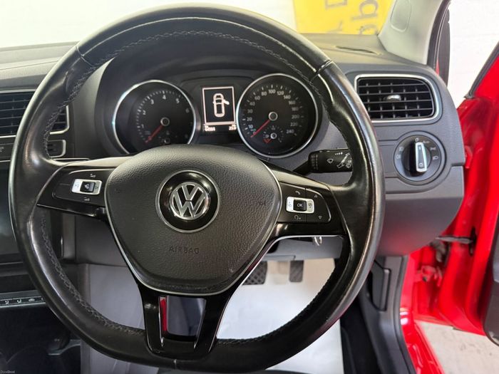 Volkswagen Polo 2016