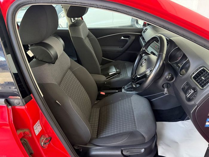 Volkswagen Polo 2016