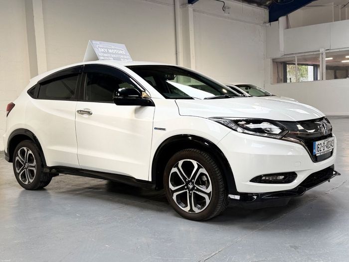 Honda Vezel 2016