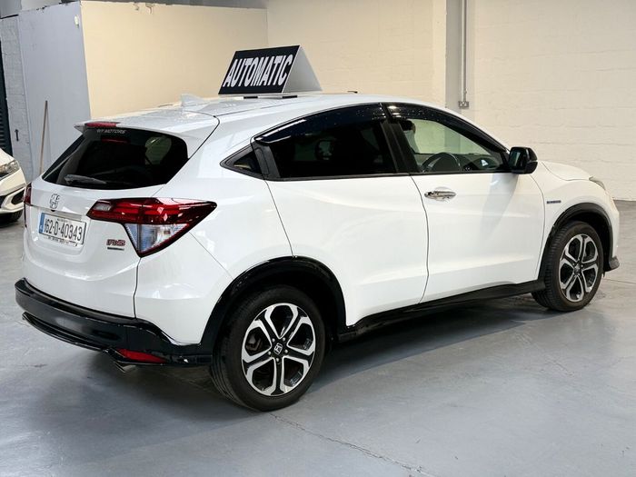 Honda Vezel 2016