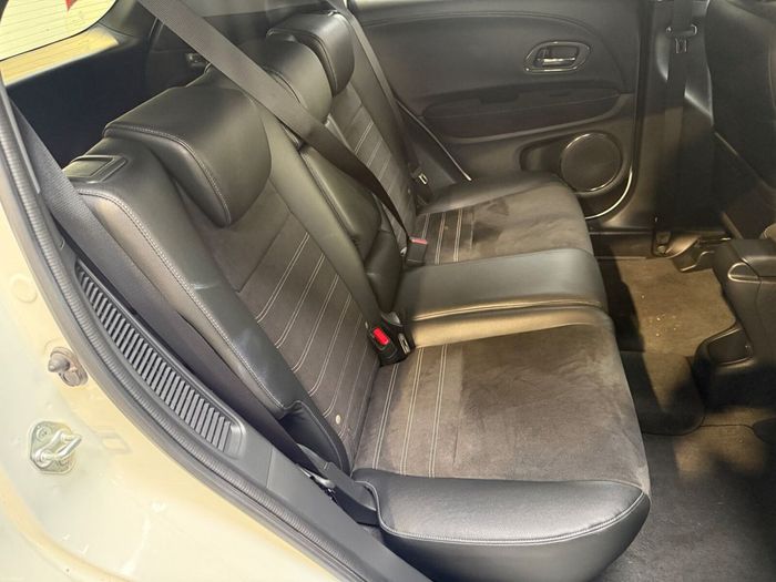 Honda Vezel 2016