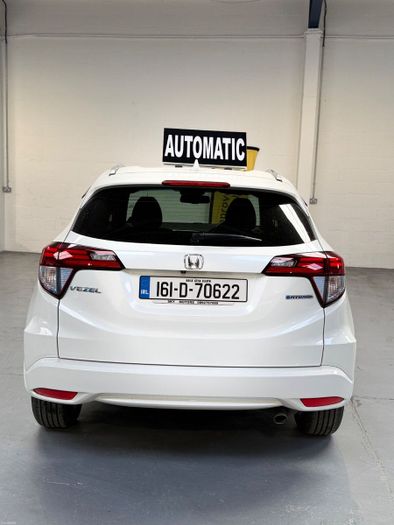 Honda Vezel 2016