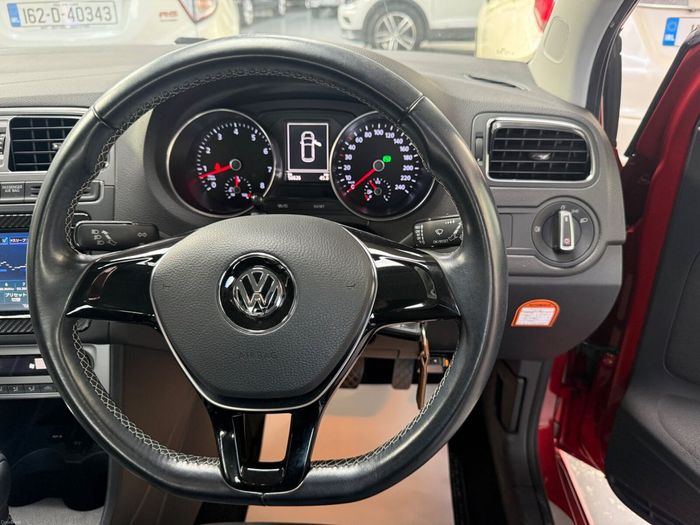 Volkswagen Polo 2015