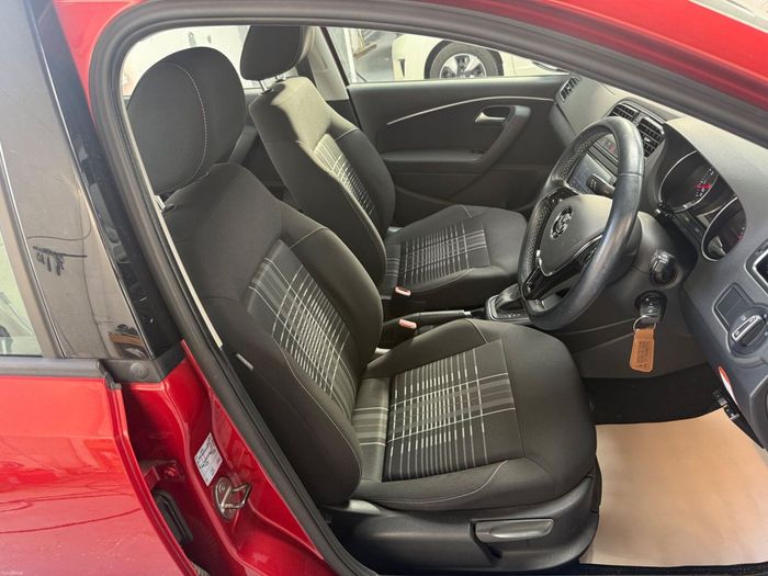 Volkswagen Polo 2015