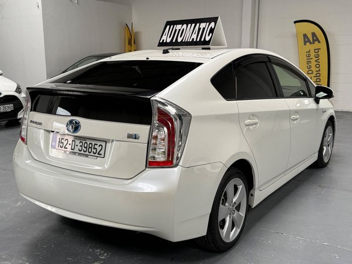 Toyota Prius 2015