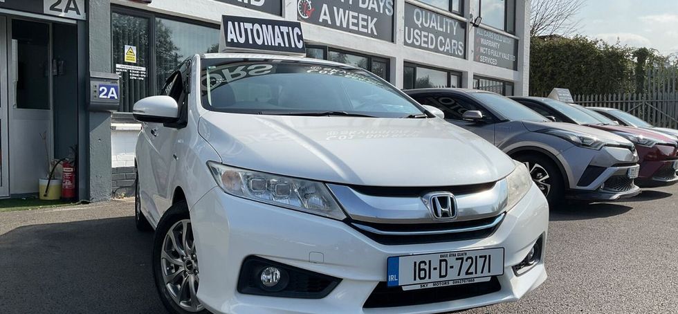 Honda Grace 2016