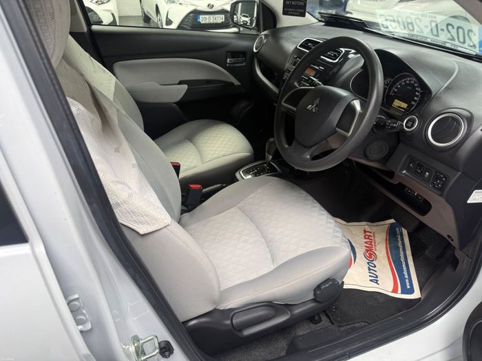 Mitsubishi Mirage 2020