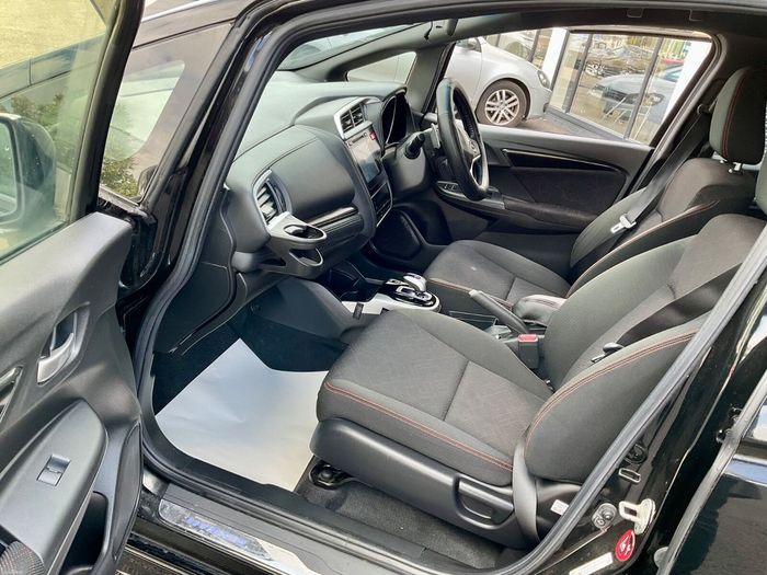 Honda Fit 2016