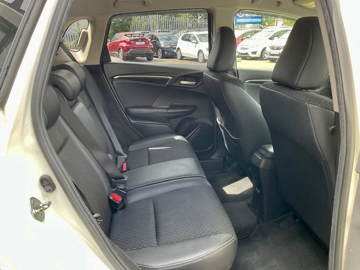 Honda Fit 2015
