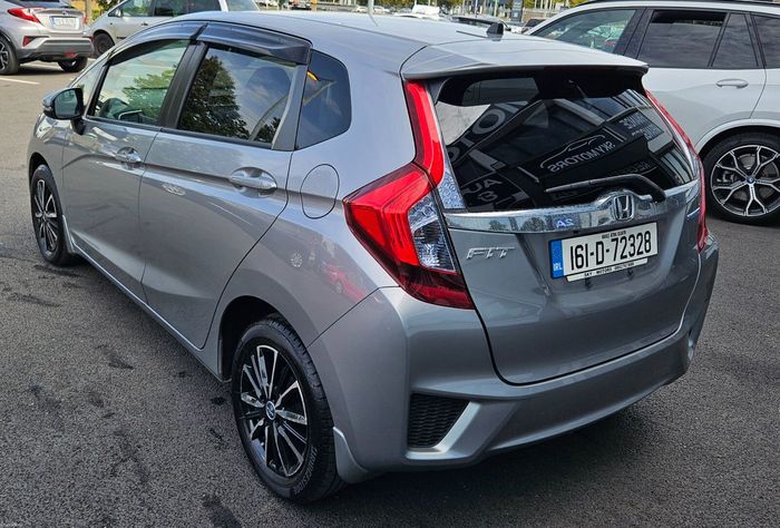 Honda Fit 2016