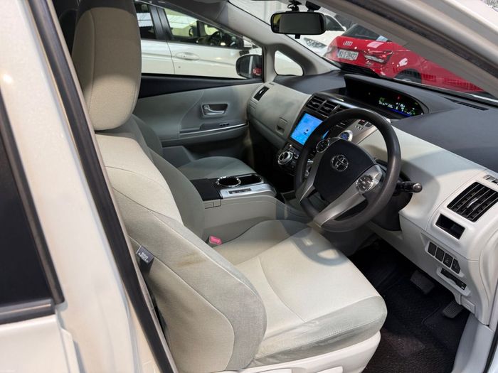 Toyota Prius 2015