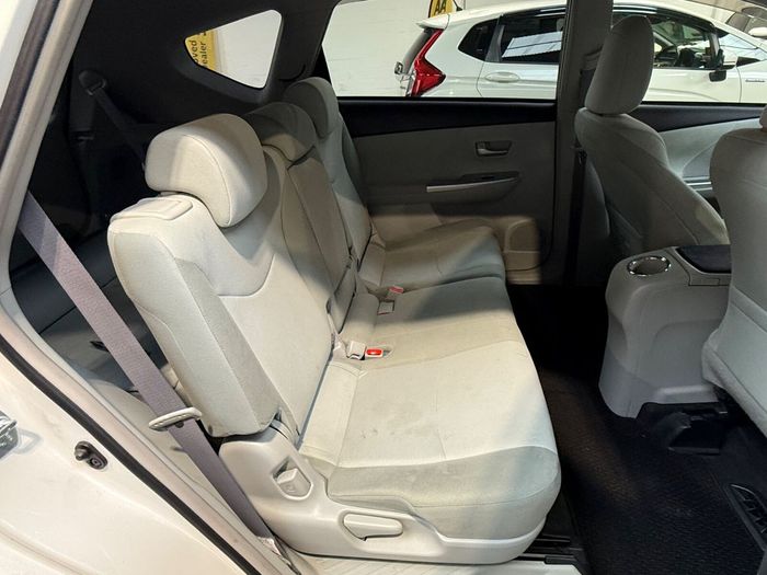 Toyota Prius 2015