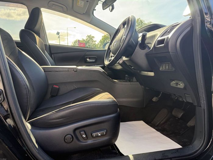 Toyota Prius 2015