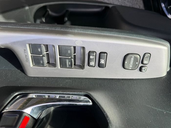 Toyota Prius 2015