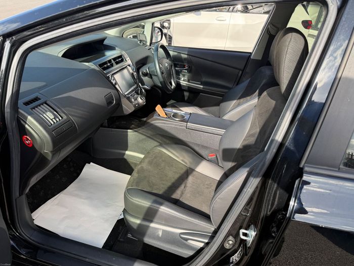 Toyota Prius 2015