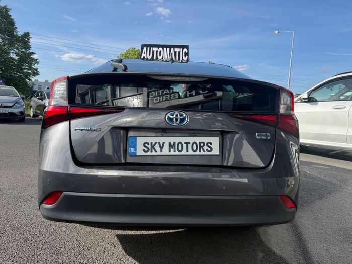 Toyota Prius 2022