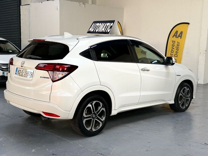 Honda Vezel 2016