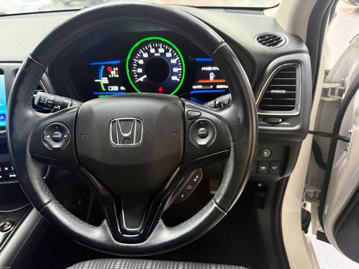 Honda Vezel 2016