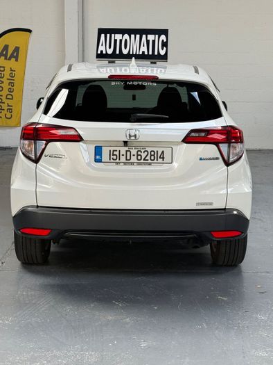 Honda Vezel 2015
